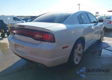 2011 Dodge Charger z USA, uszkodzony, nr VIN 2B3CL3CG4BH577693